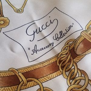 GUCCI Accessory Collection Silk Scarf